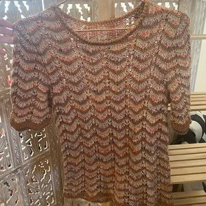 BEAUTIFUL HANDMADE KNIT chevron 70s vibes top